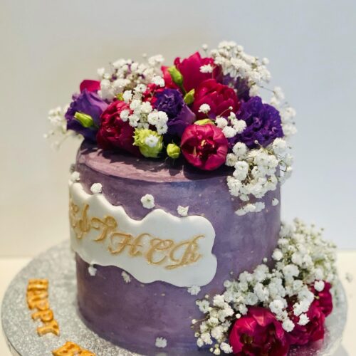 Vanilla Sponge Floral Cake