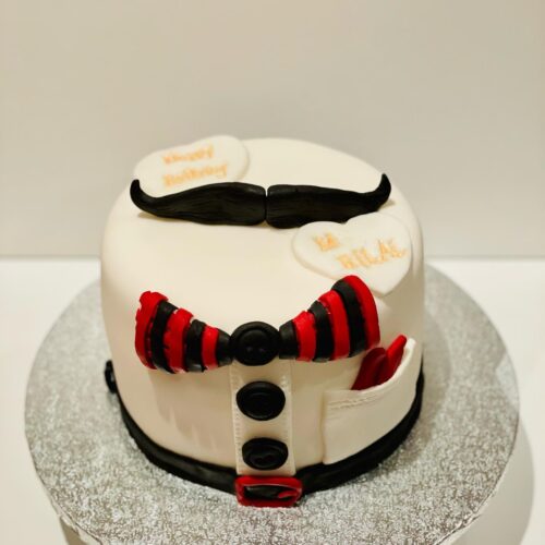 Vanilla Sponge Cake filled with alternative Raspberry Jam and Buttercream Layers