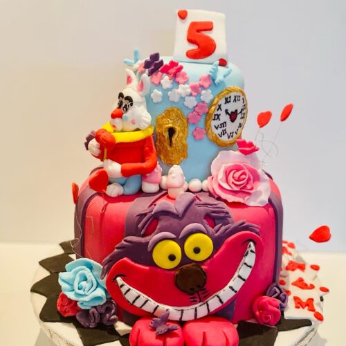 Alice in Wonderland Vanilla Sponge Cake with Strawberry Jam Layers